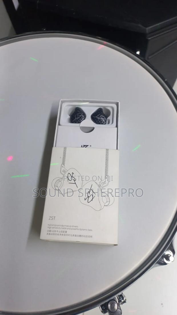 Zst In Ear Monitors - thumbnail 2