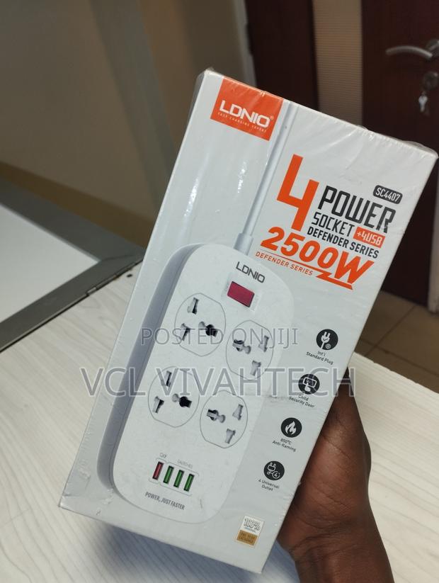 Ldnio Sc4407 Power Socket 4 Usb Charger - main view