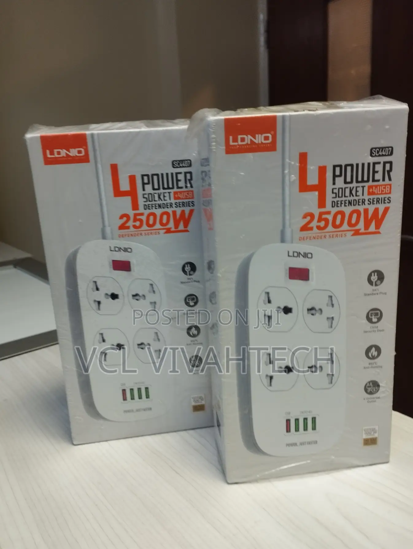 Ldnio 2500w 4 Port + 4 Usb Universal Power Socket