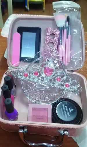 Make Up Kit
