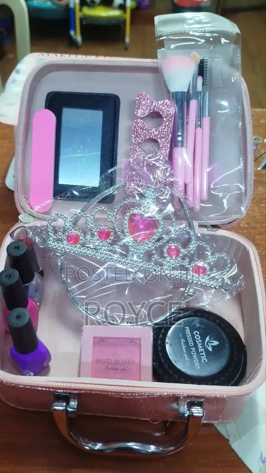 Make Up Kit