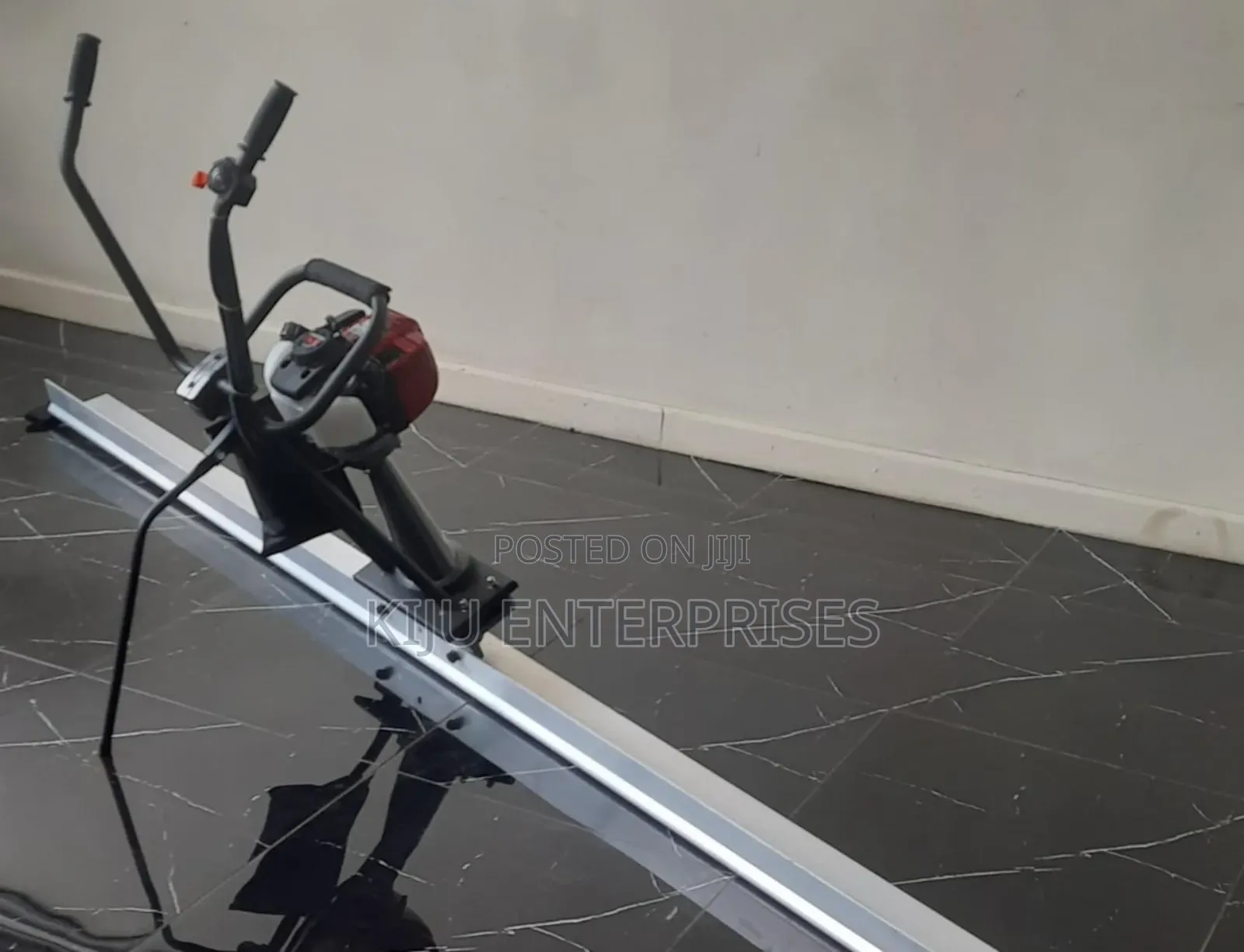 Screeding Machine