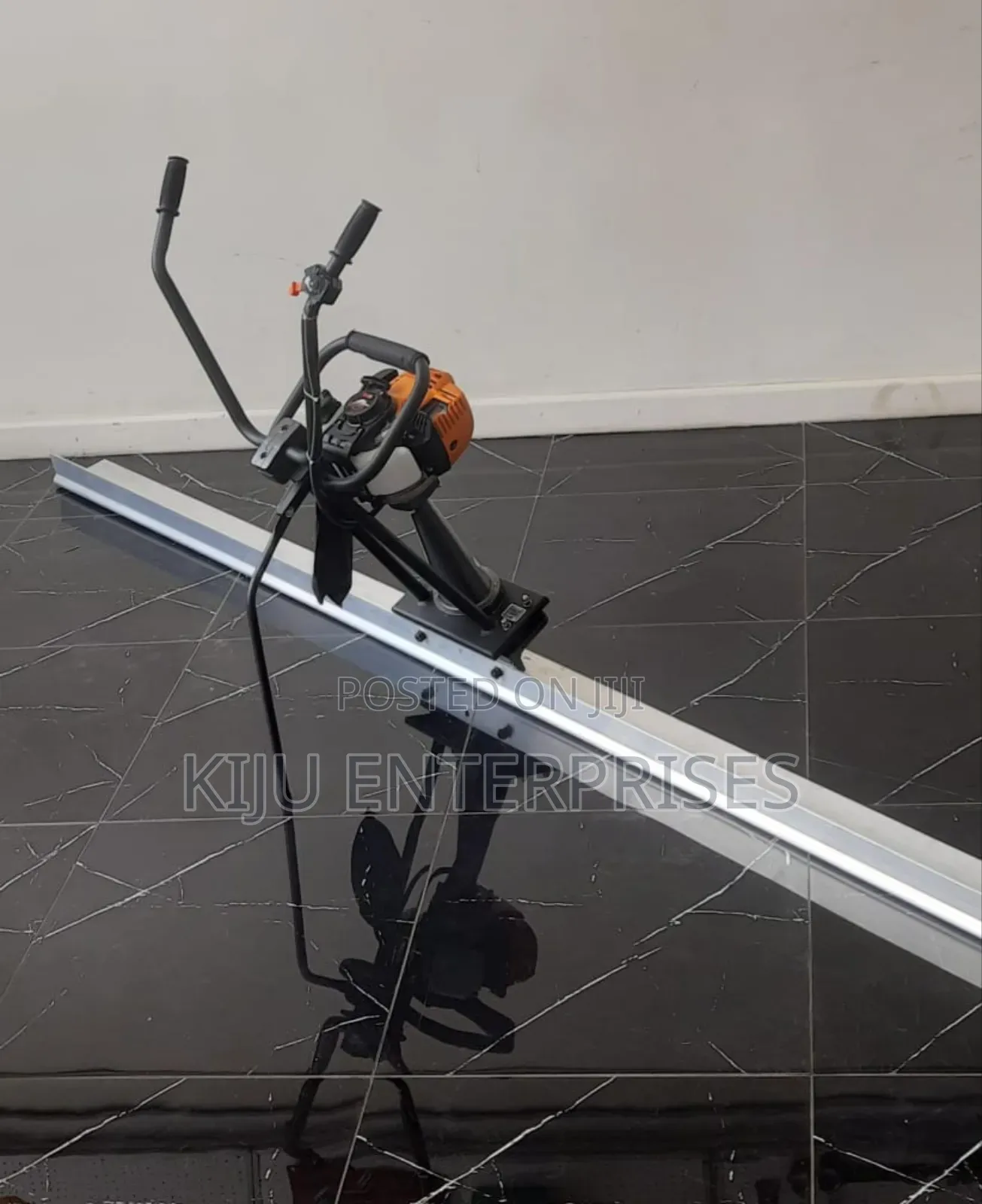 Screeding Machine
