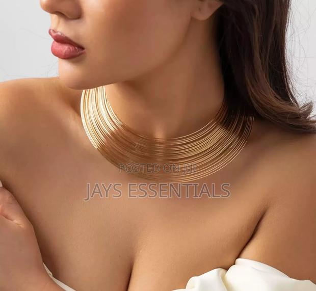 Chocker Neckpieces/Necklaces - main view