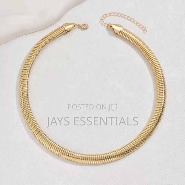 Chocker Neckpieces/Necklaces - thumbnail 5