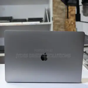 Laptop Apple MacBook Pro 2019 16GB Intel Core I7 SSD 512GB