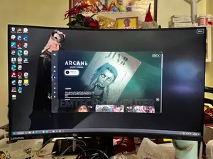 Lenovo G32qc-30 31.5" QHD Curved Gaming Monitor G32qc-30