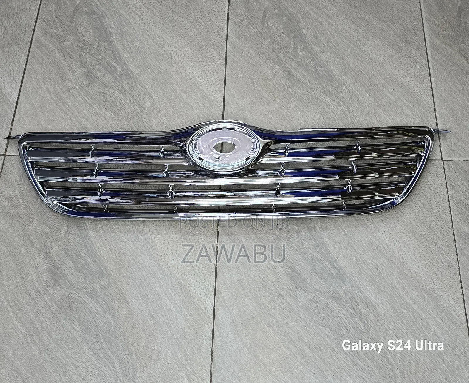 Grill Toyota Nze/Fielder 2003- Chrome
