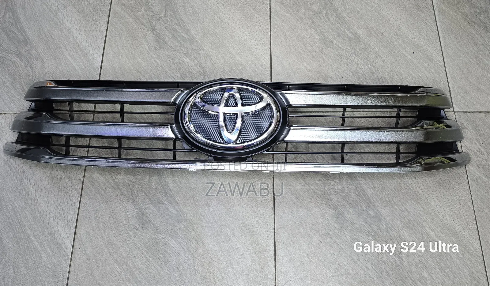 Grill Toyota Hilux Revo 2015- Onwards