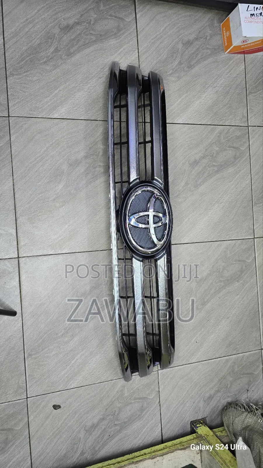 Grill Toyota Hilux Revo 2015- Onwards