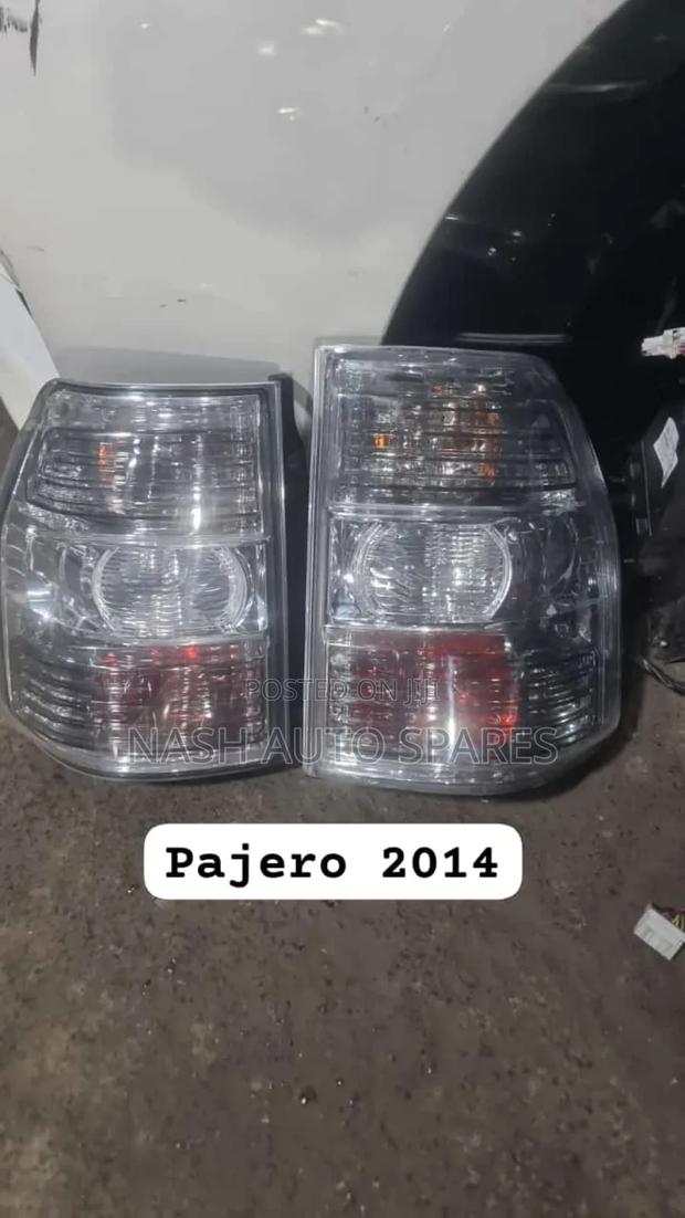Pajero 2014 Tailiights - main view