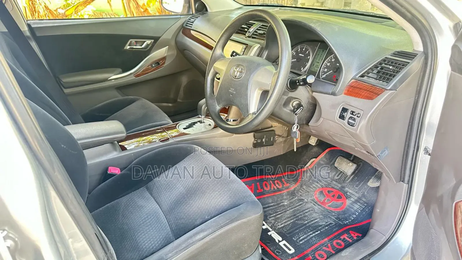 Toyota Premio 1.8 FWD 2016 Silver