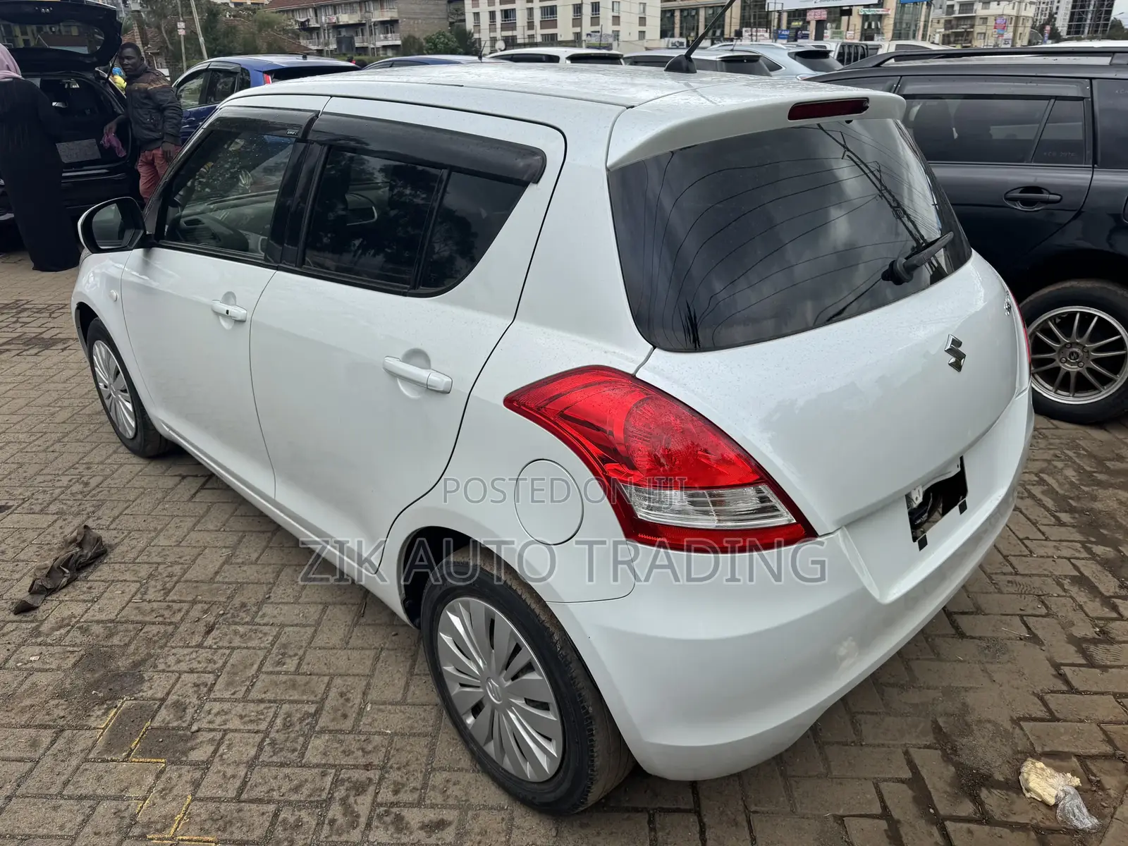 Suzuki Swift 2015 White