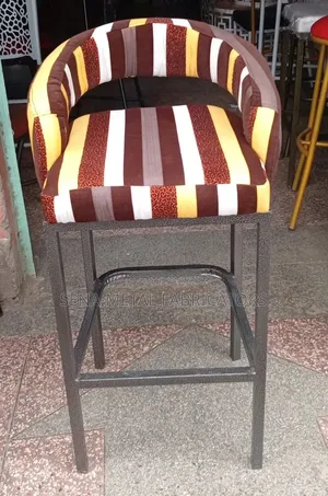 Fresh Design Counter/High Stools With Fabric Finishing.