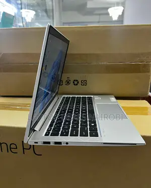 Laptop HP EliteBook 830 G8 16GB Intel Core I7 SSD 512GB
