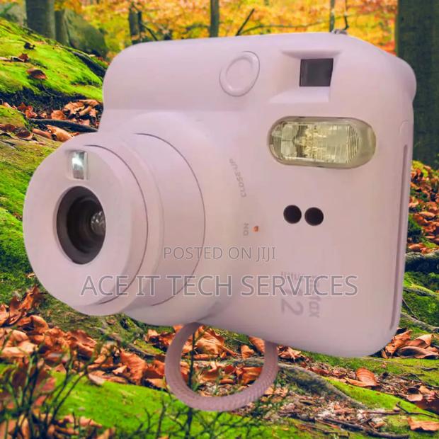 Fujifilm Instax Mini 12 Camera - thumbnail 2