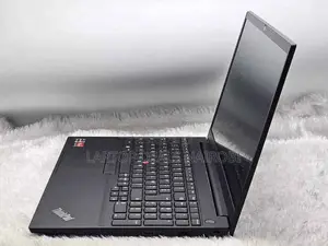 Laptop Lenovo Thinkpad E15 16GB AMD Ryzen 5 SSD 256GB