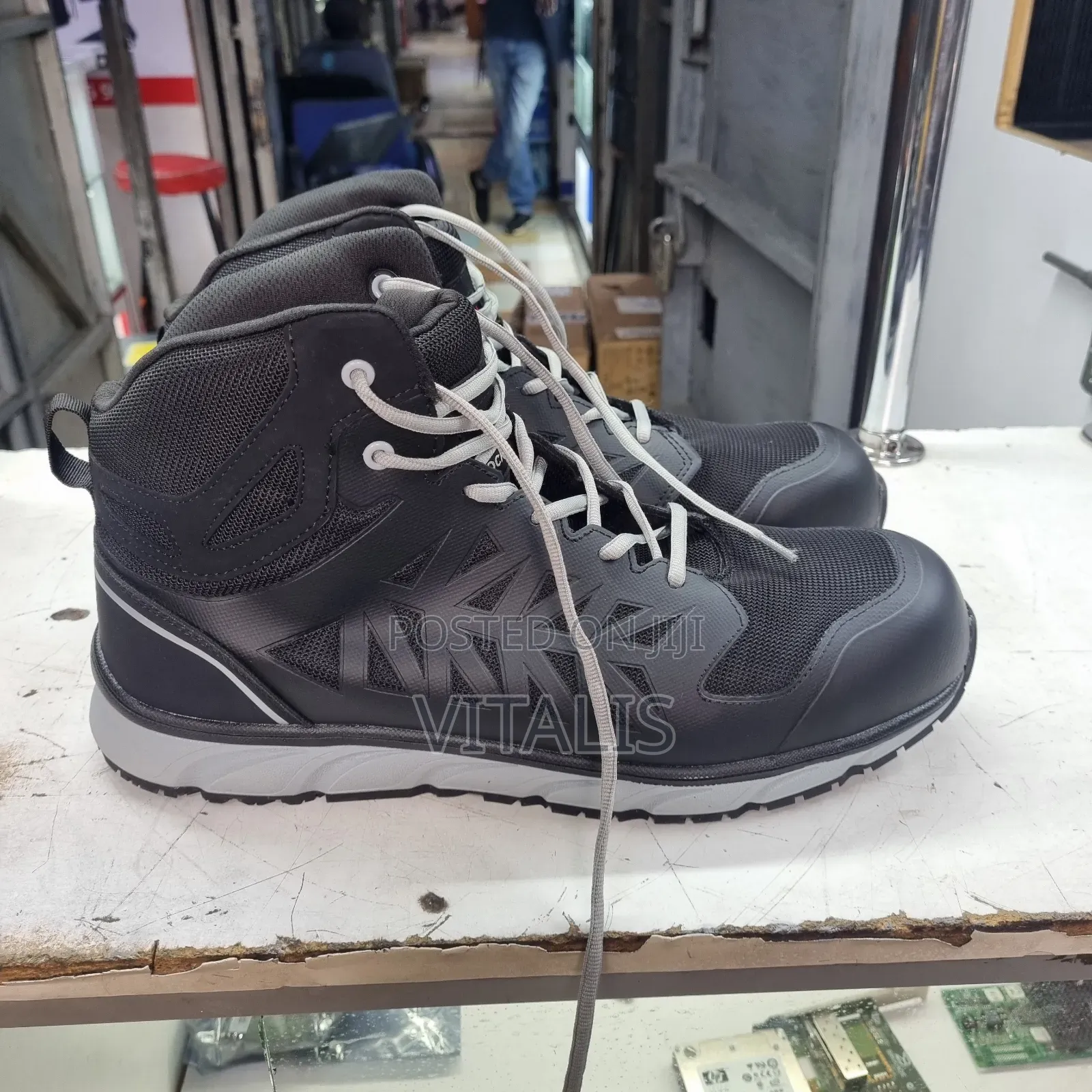 Rockfall Safety Trainer Boots
