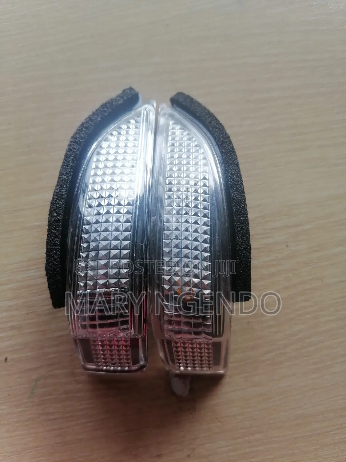 Side Mirror Indicator for Axio/Fielder