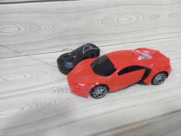 Remote Controlled Car - thumbnail 2