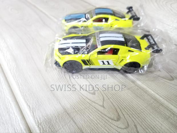 Mettalic Cars / Die Cast Alloy Cars