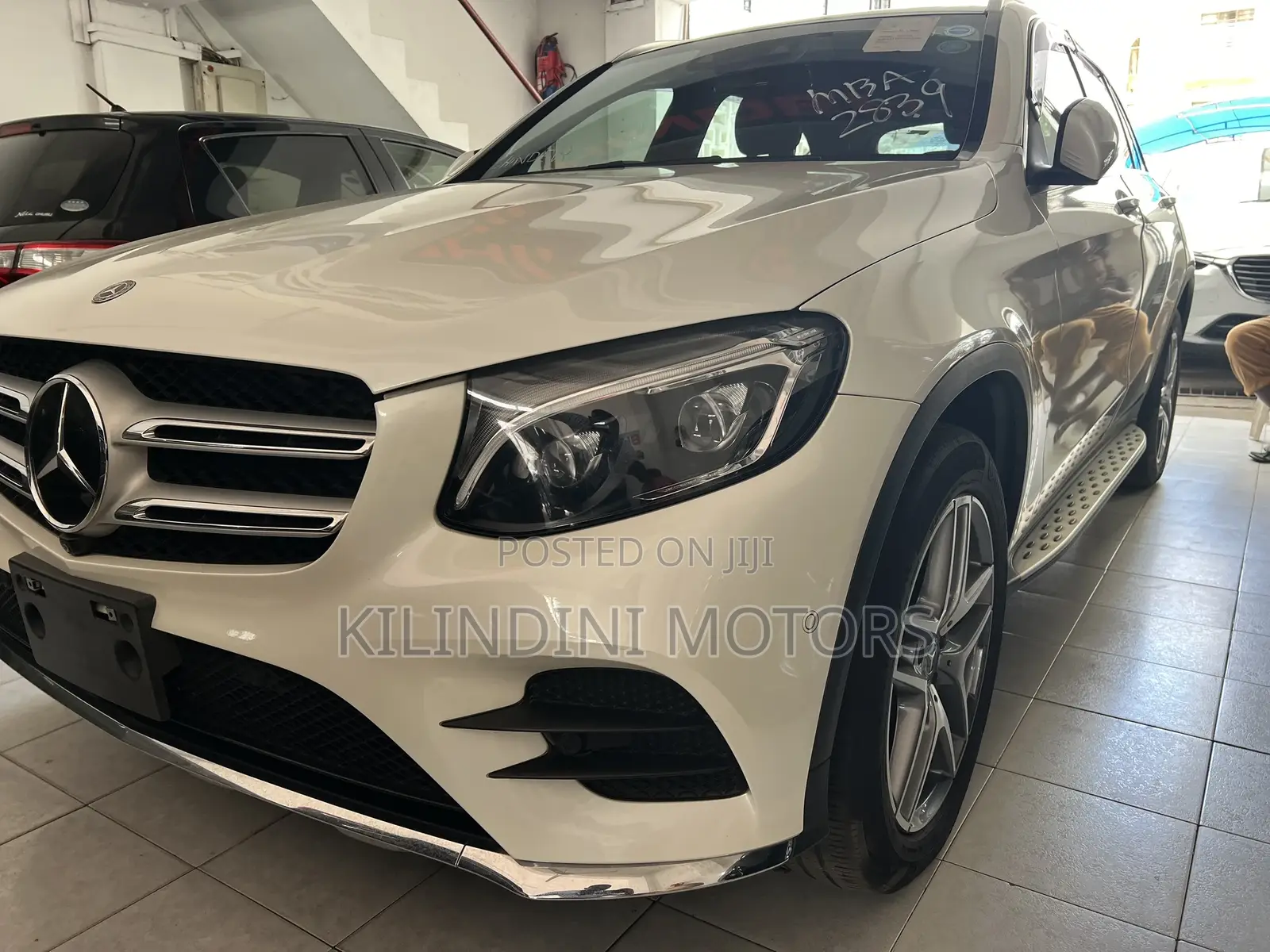 Mercedes-Benz GLC-Class 2019 White
