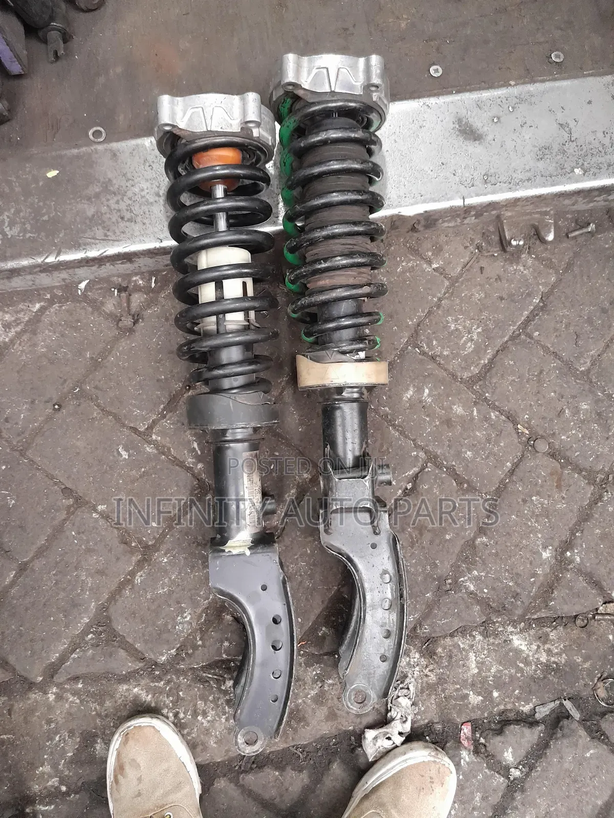 Volkswagen Touareg Front Complete Shock