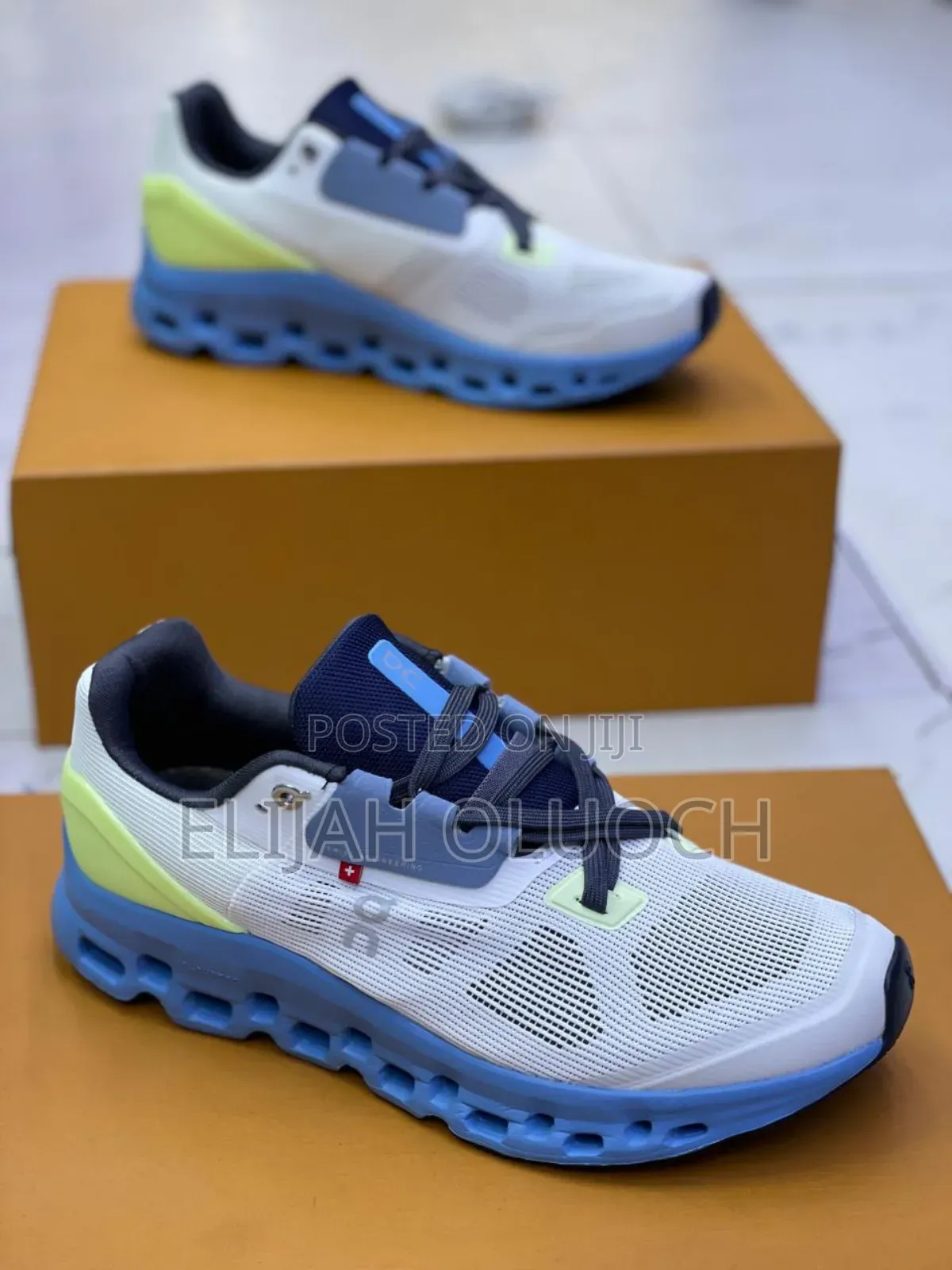 Cloudsurfer Trail Trainers