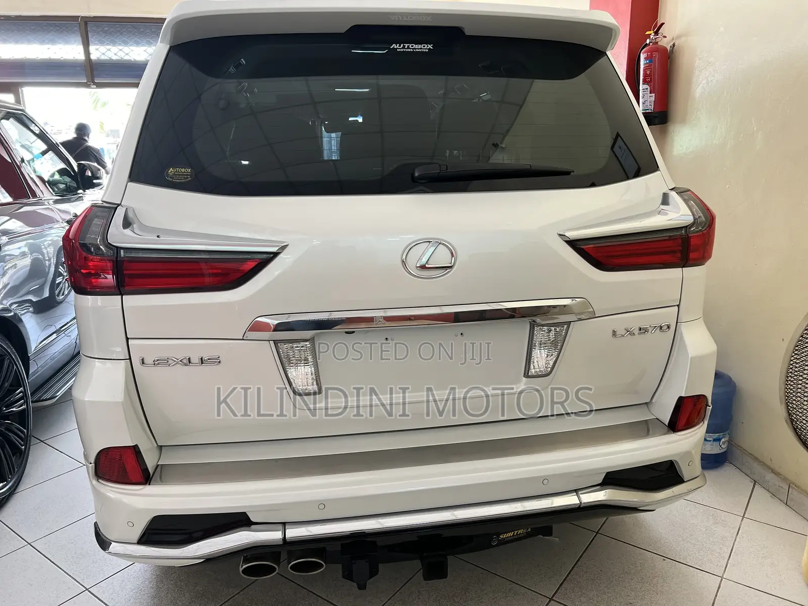 Lexus LX 2017 White