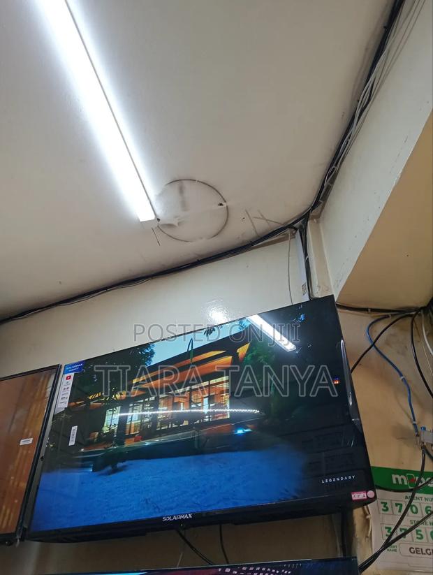 Solar Max 43" Smart Android Tv - main view