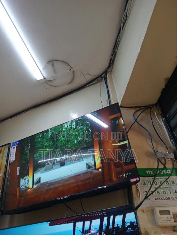 Solar Max 43" Smart Android Tv - thumbnail 2