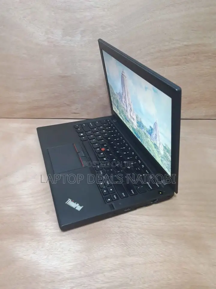 Laptop Lenovo ThinkPad X250 8GB Intel Core I5 SSD 256GB