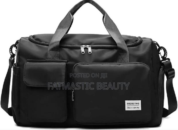Pocketed Duffle Bag - thumbnail 2