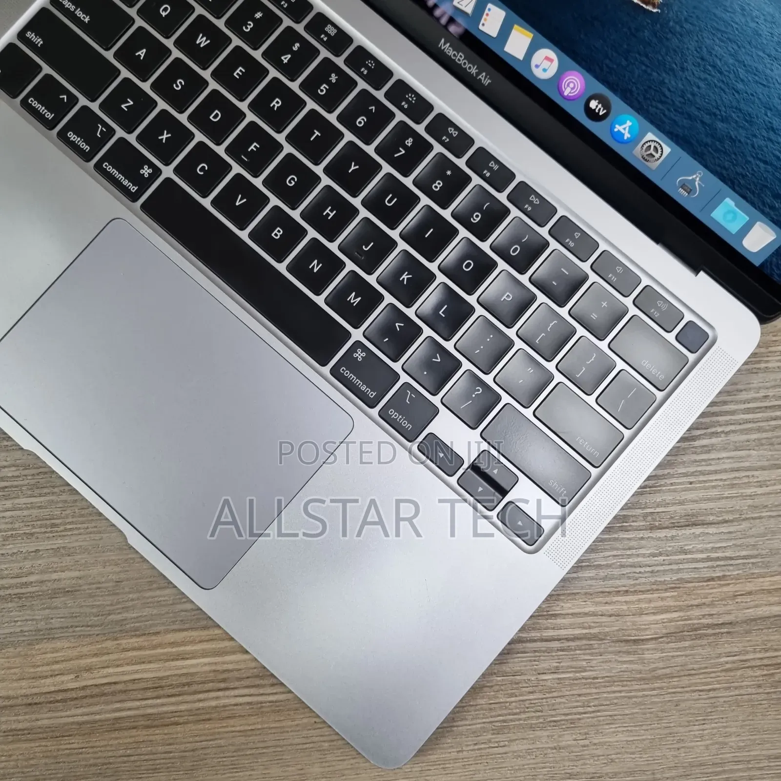 Laptop Apple MacBook Air 2020 8GB Intel Core i5 SSD 256GB
