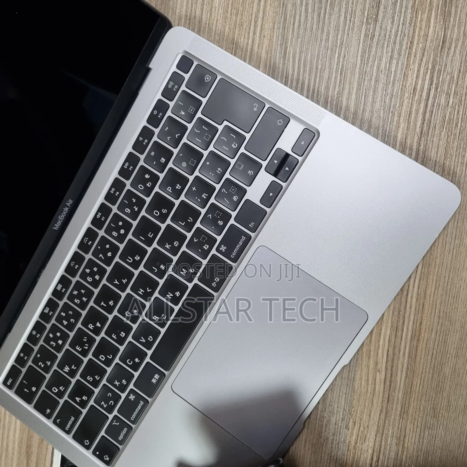 Laptop Apple MacBook Air 2020 8GB Intel Core i5 SSD 512GB