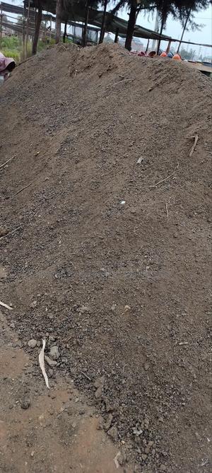 Manure ~Mbole-goat/Cow Mixed - thumbnail 2