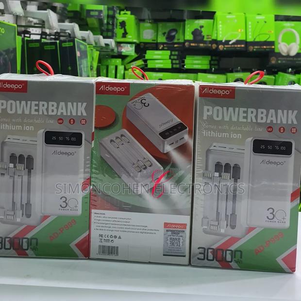 Aldeepo Power Bank With 3 Cables - main view