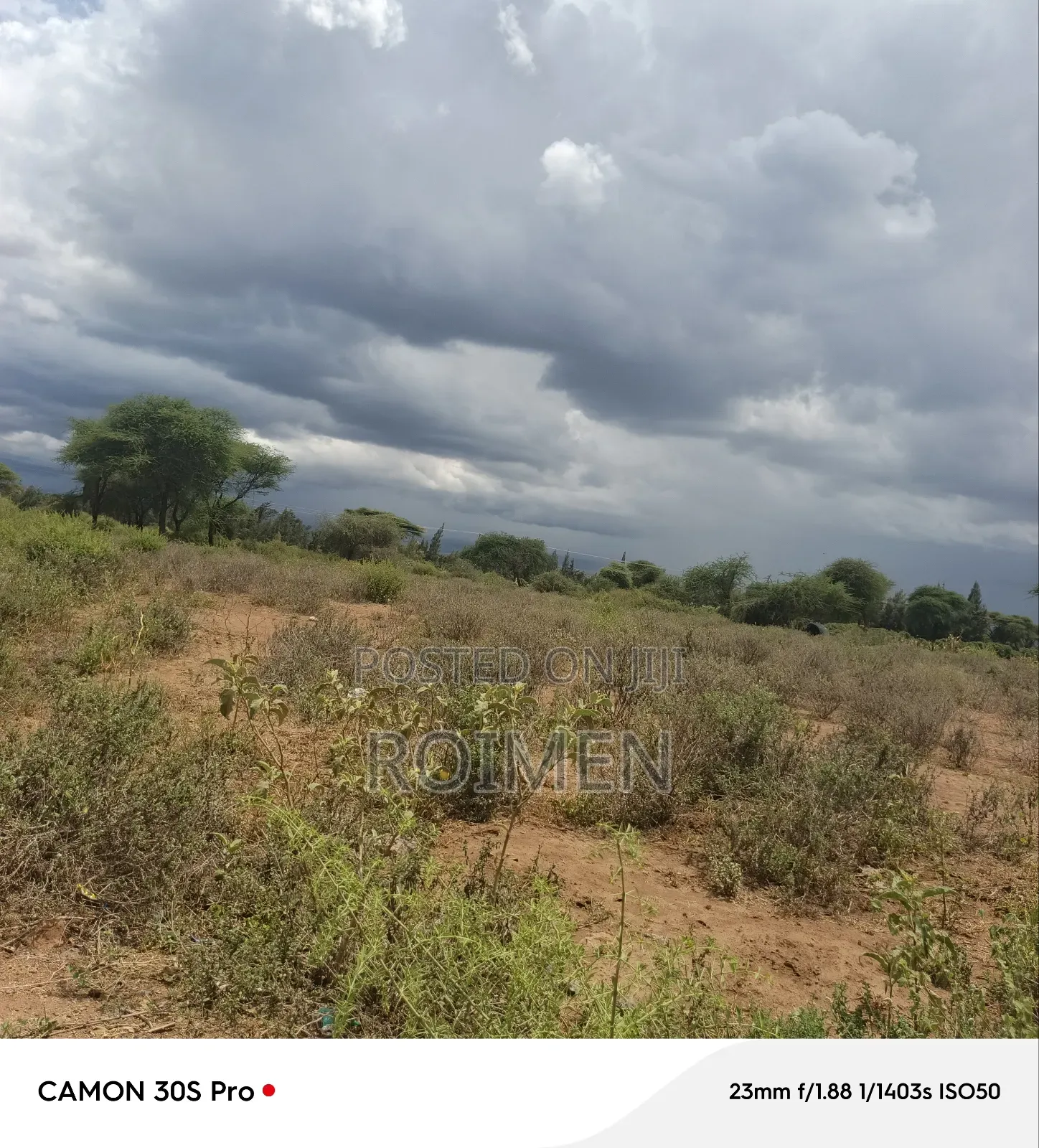 5 Acres in Kimana 1km Kutoka Kwa Tarmac