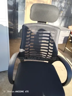 Modified Mesh Headrest Chair