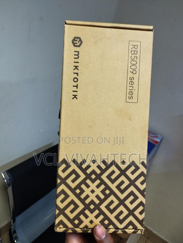 Mikrotik Routerbord 5009ug+S+In