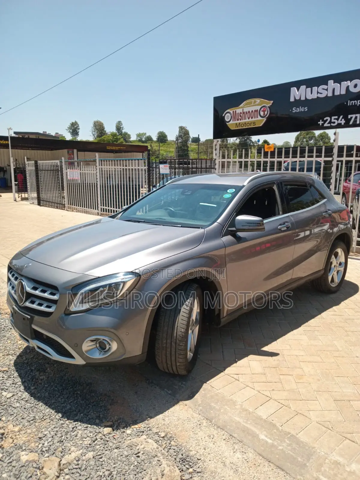 Mercedes-Benz GLA-Class 2017 Gray