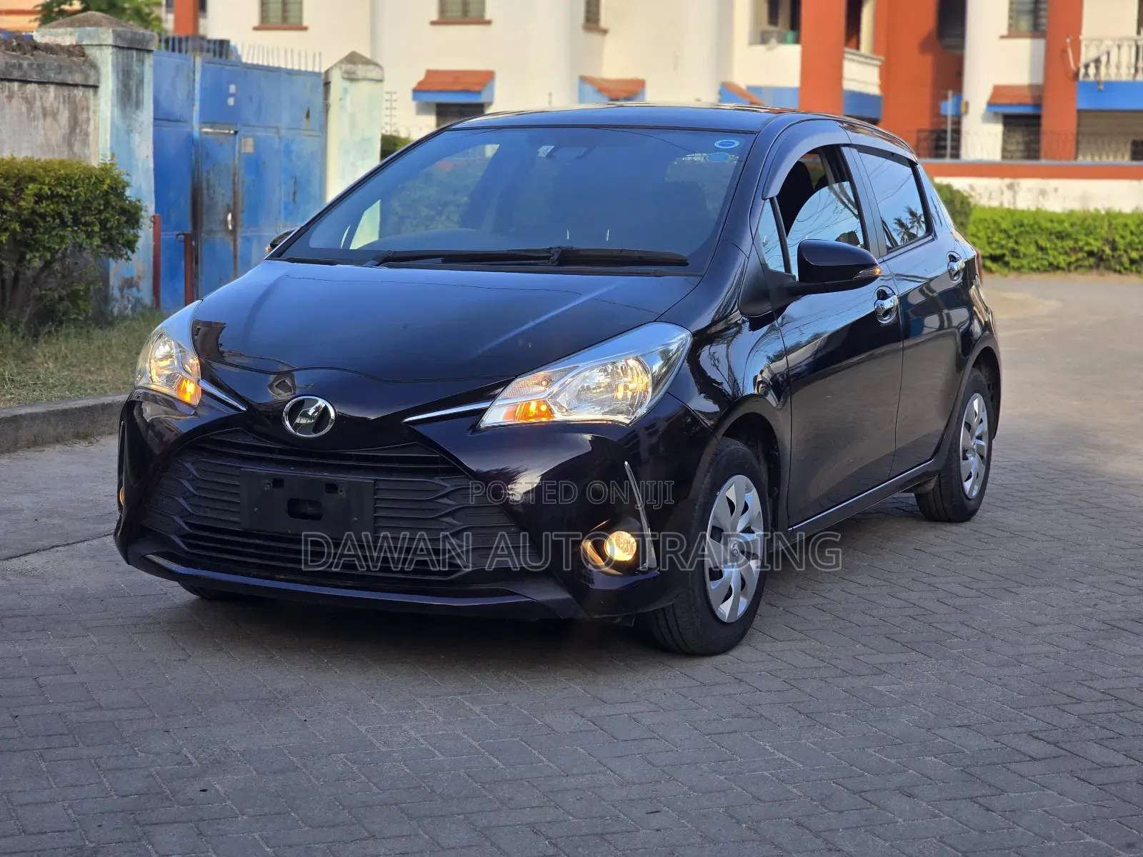 Toyota Vitz 2018 Purple