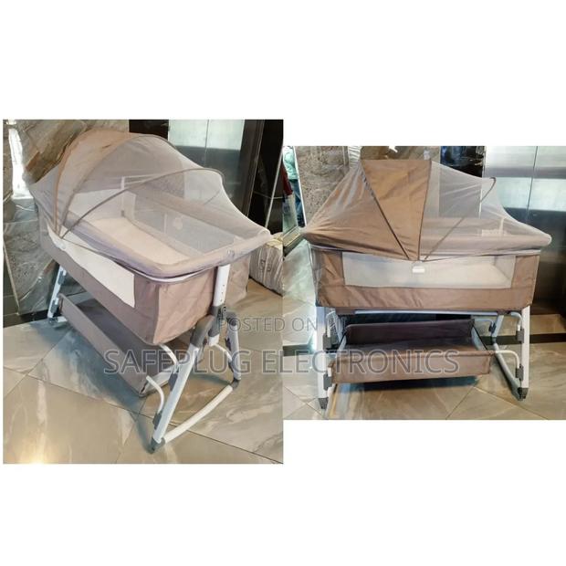 Baby Co-Sleeper Bed/ Crib/ Cot/ Next to Me Bed