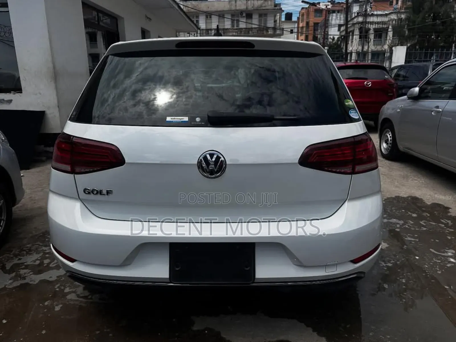 Volkswagen Golf TSI SE FWD 2018 White