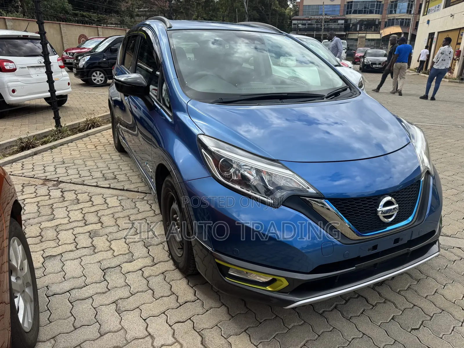 Nissan Note 2018 Blue