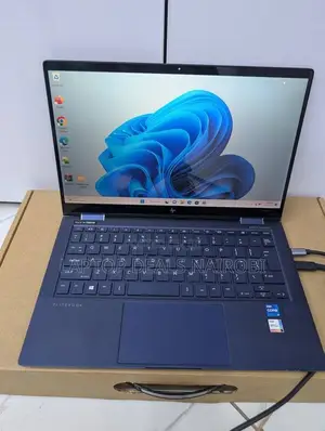 New Laptop HP Dragonfly Folio 8GB Intel Core I5 SSD 256GB