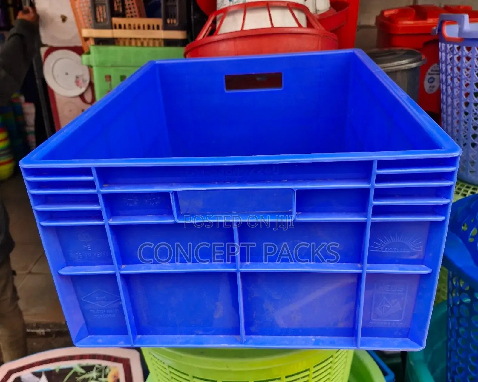 Kifaru Large Plastic Crate
