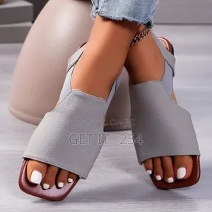 Ladies Double Strapped Leather Sandalsizes 37,38,39,40