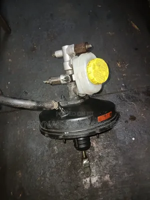 Brake Booster and Master Cylinder Nissan Sunny B12