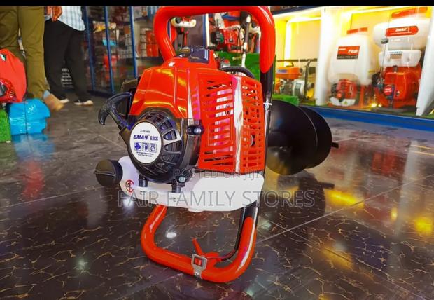 Earth Auger Machine - main view